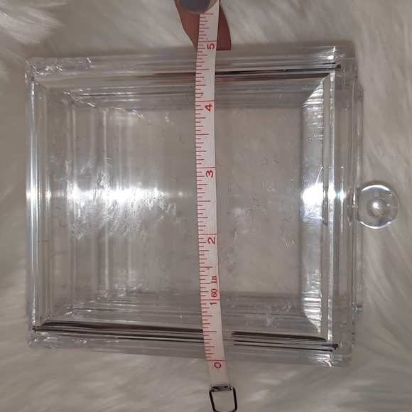 Petite Acrylic Jewelry Case or Vanity Organizer-3 Drawers - Picture 10 of 14